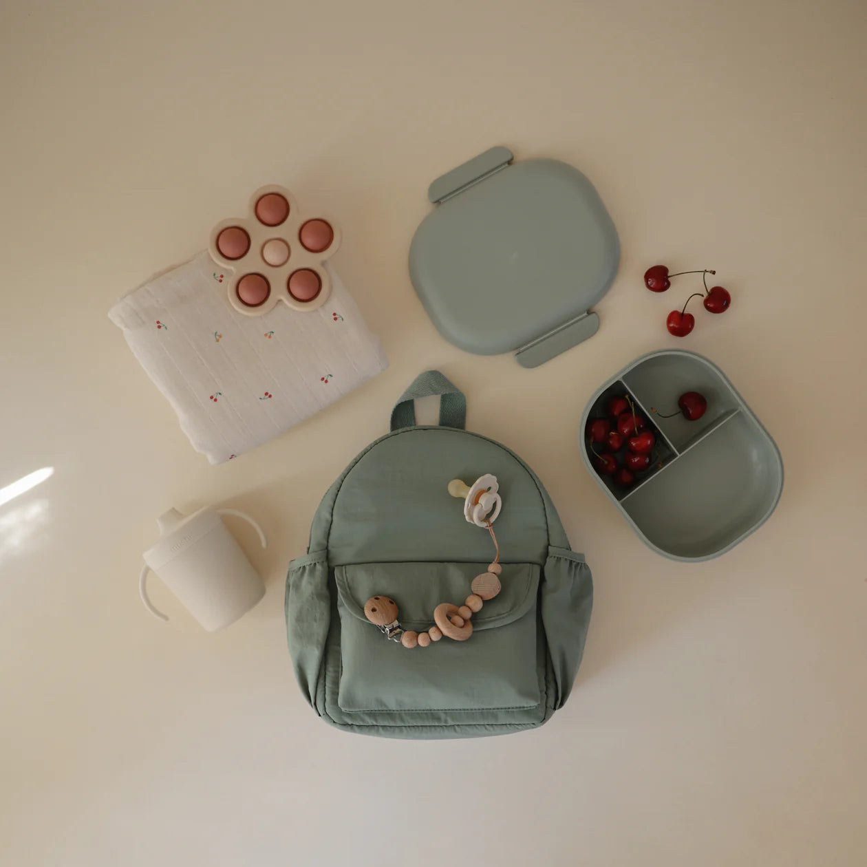 mini backpack / roman green